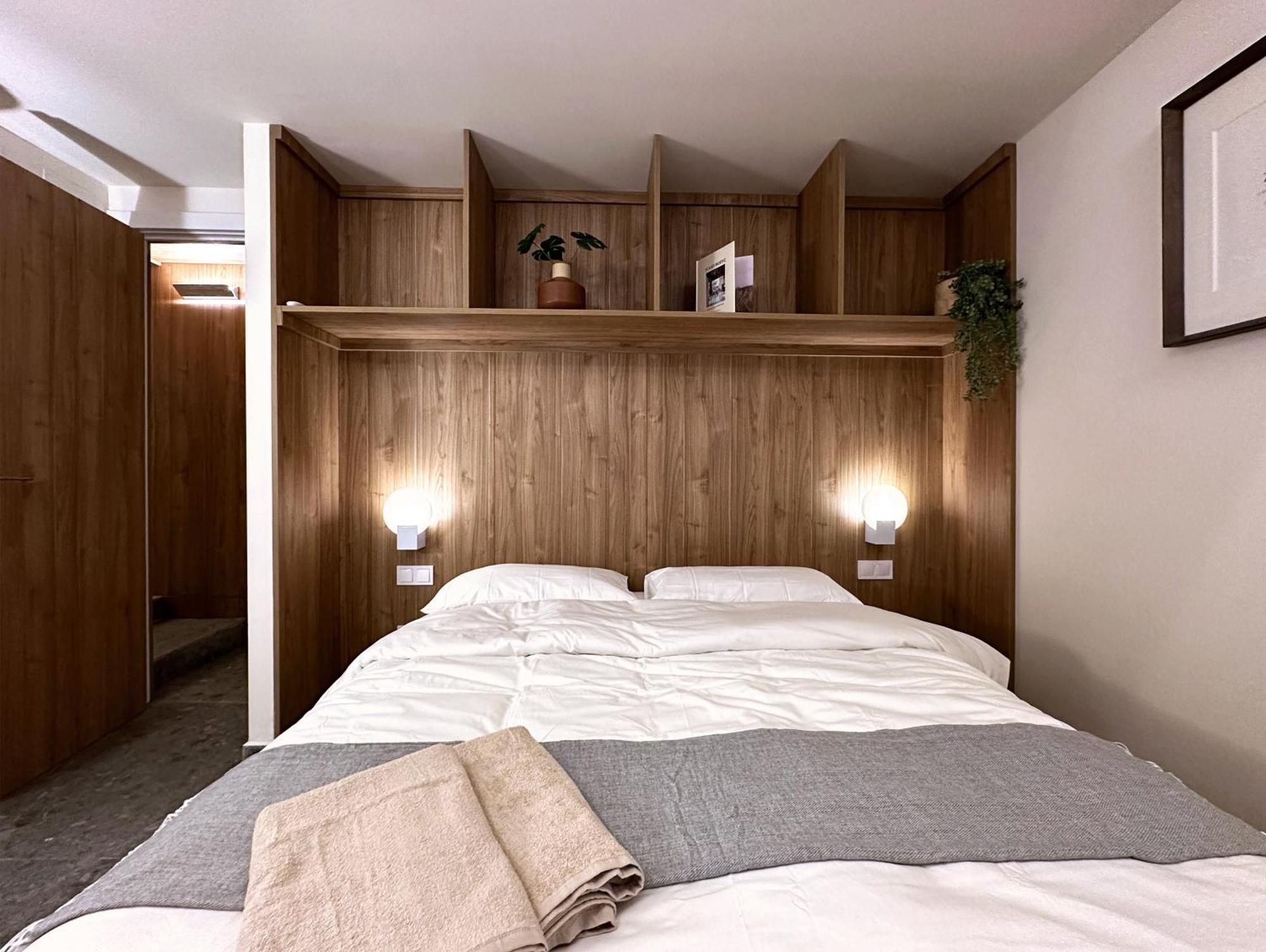 Urban Design Apartments & Studios Барселона Екстериор снимка