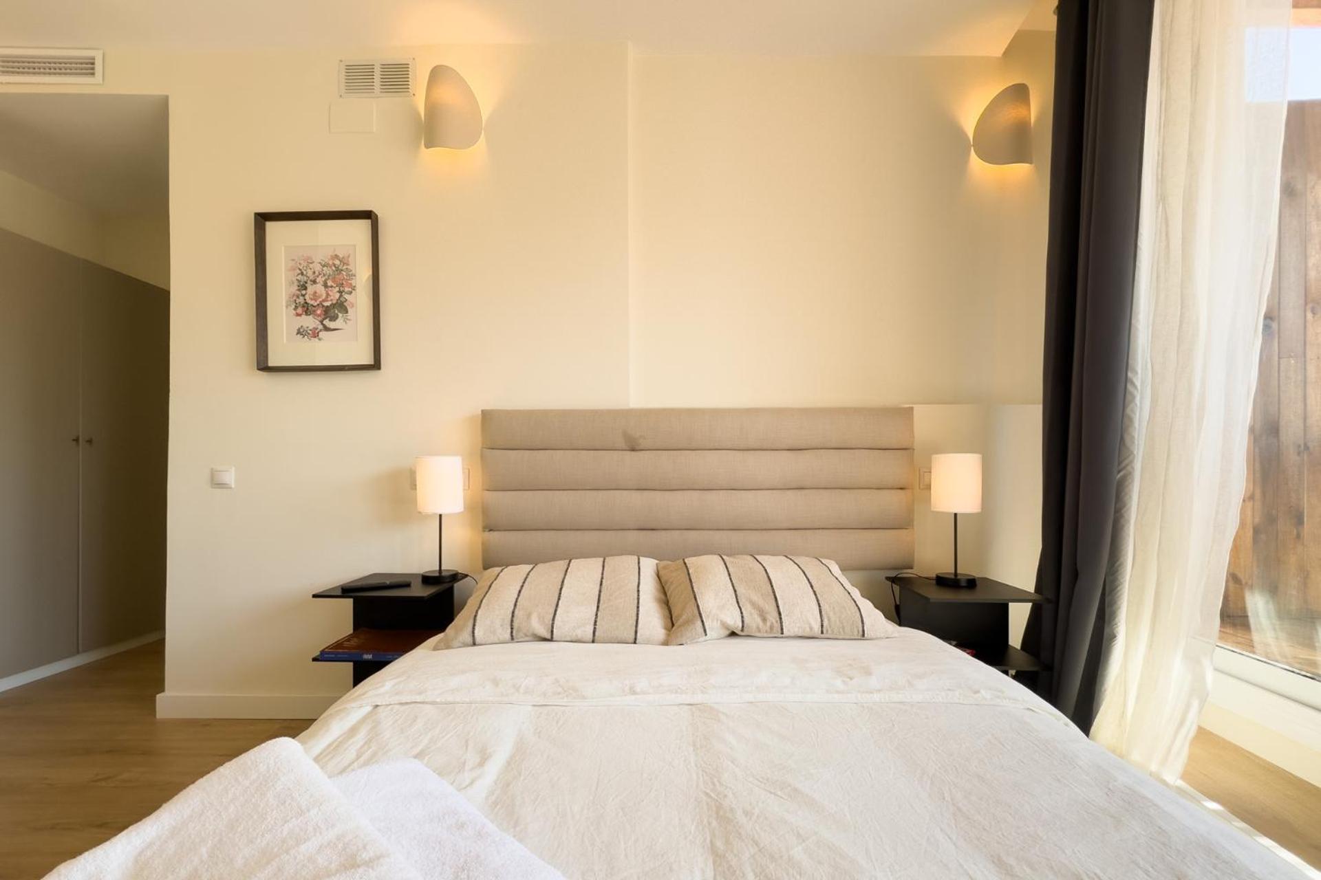 Urban Design Apartments & Studios Барселона Екстериор снимка