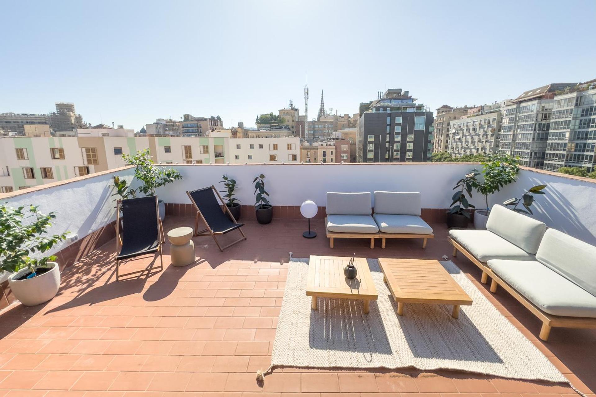 Urban Design Apartments & Studios Барселона Екстериор снимка